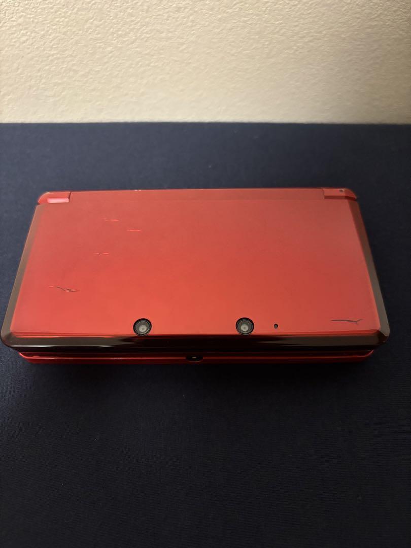 Nintendo 3DS レッド　本体