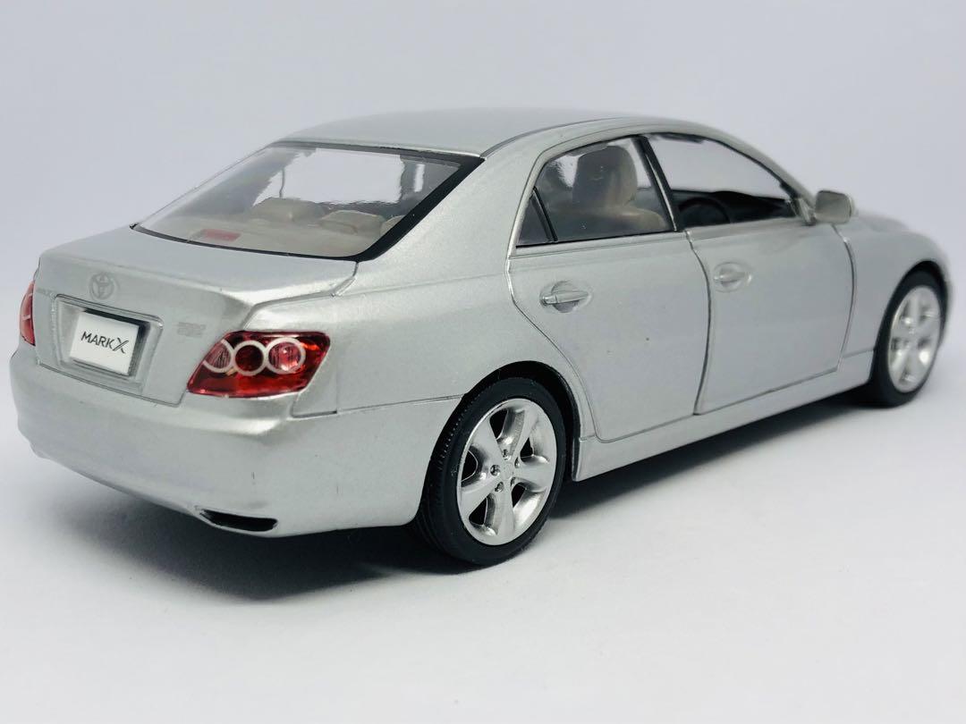 非売品 トヨタ マークX カラーサンプル シルバーメタリック