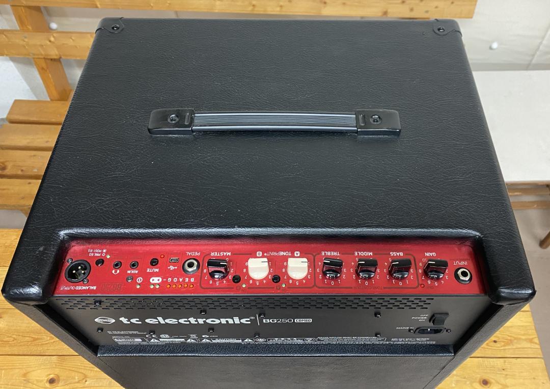 tc electronic BG250 112 ベースアンプ 動作良好