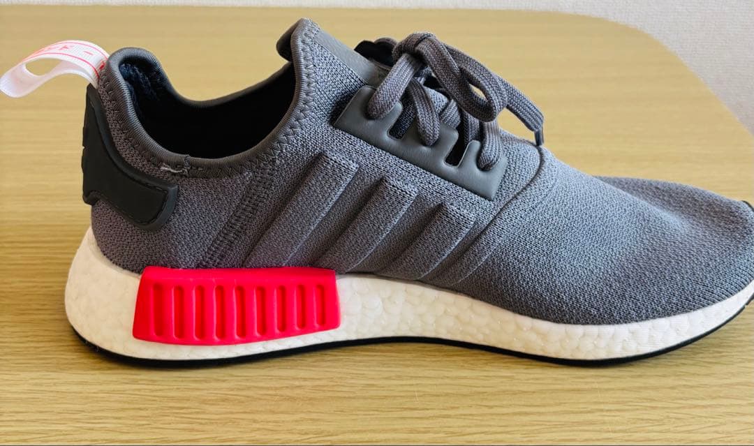アディダスオリジナルスニーカー NMD R1 BD7730 メンズ