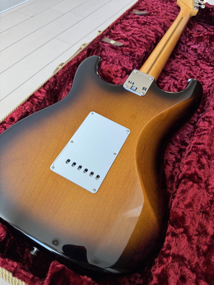 亀X様 美品 Fender American Vintage II 1957