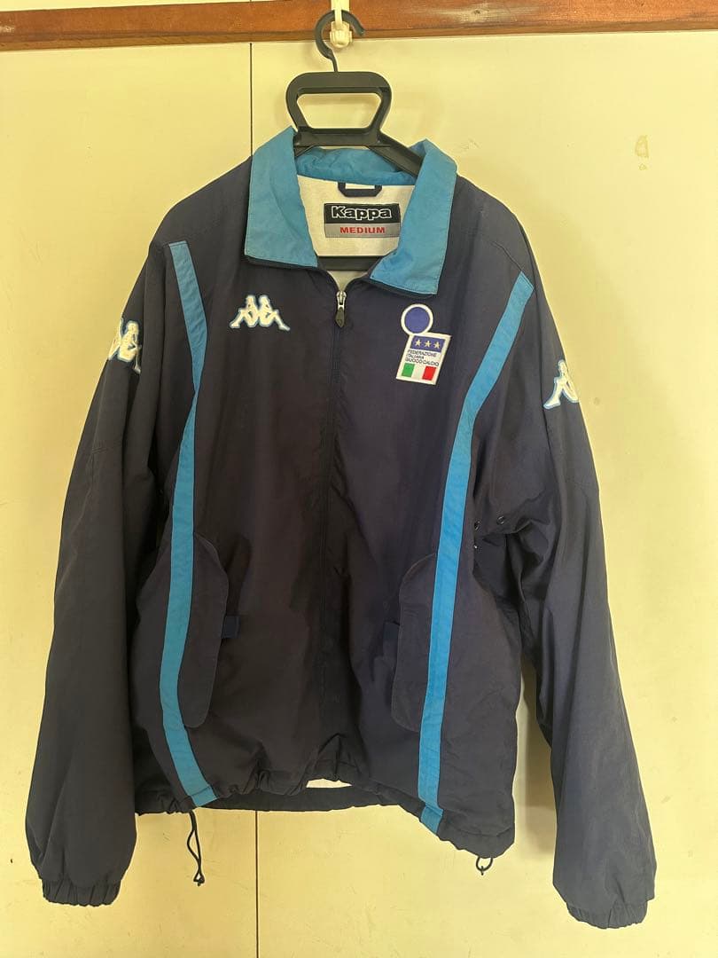 希少)サッカーKappa イタリア代表 ウィンドブレーカー M - メルカリ