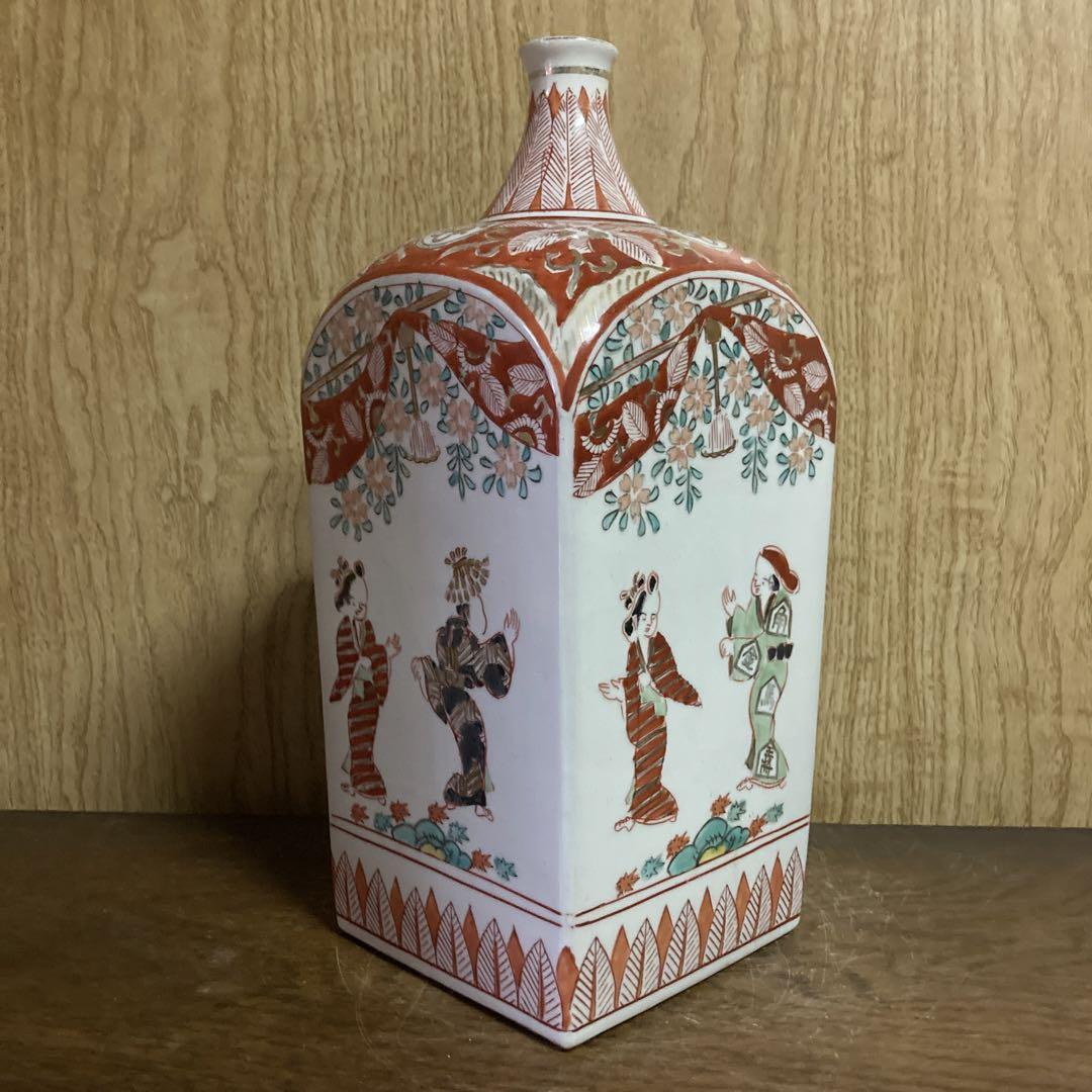 古伊万里　色絵　金彩　瓶　徳利　瓜稜　牡丹図 古伊万里 色絵 金彩 瓶 徳利 瓜稜 牡丹図