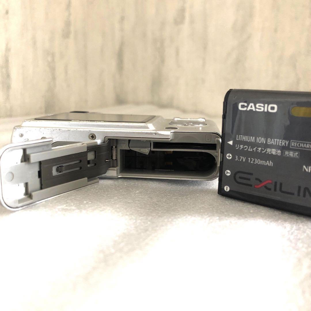 デジタルカメラ CASIO EXILIM EX-Z50
