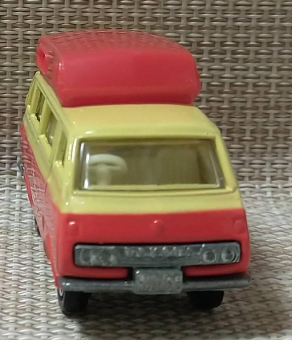 トミカ黒箱56 ハイエースキャンピングカー トミカ黒箱56 ハイエースキャンピングカー ミニカー