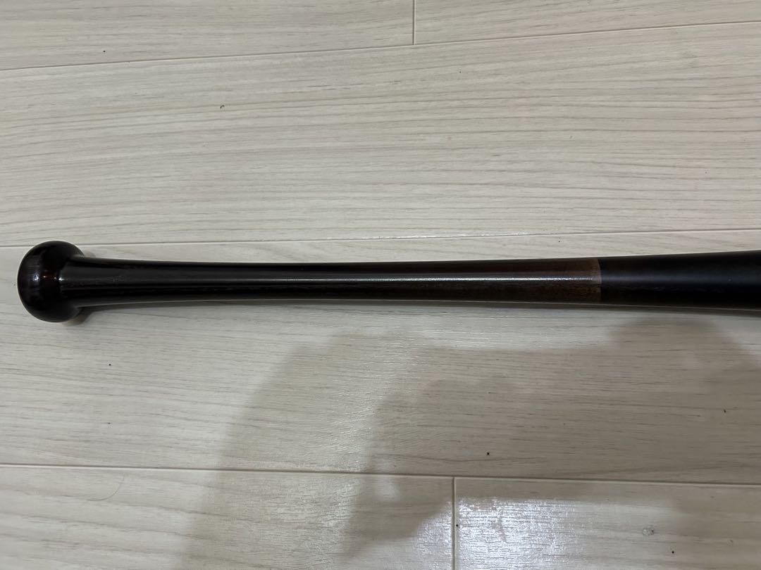 スーパーセール 半額 広島東洋カープ】新井貴浩 ♯25 直筆 公式バット NPBマーク バット