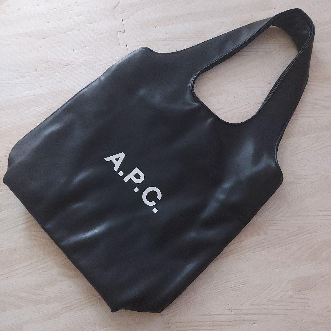 【新品未使用】A.P.C. ninon スモールトートバッグ ブラック