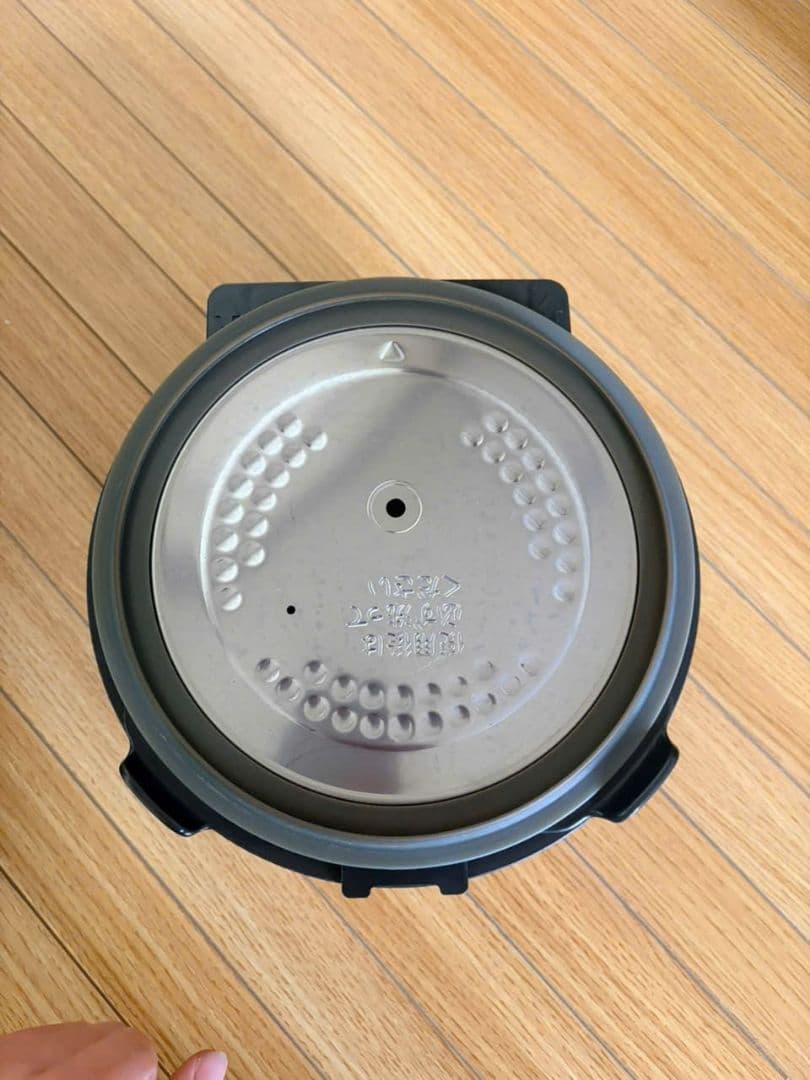 2022年-東芝 真空IHジャー炊飯器 5.5 RC-10VRT(K) 動作保証 - メルカリ 2022年-東芝 真空IHジャー炊飯器 5.5 RC-10VRT(K) 動作保証 - メルカリ