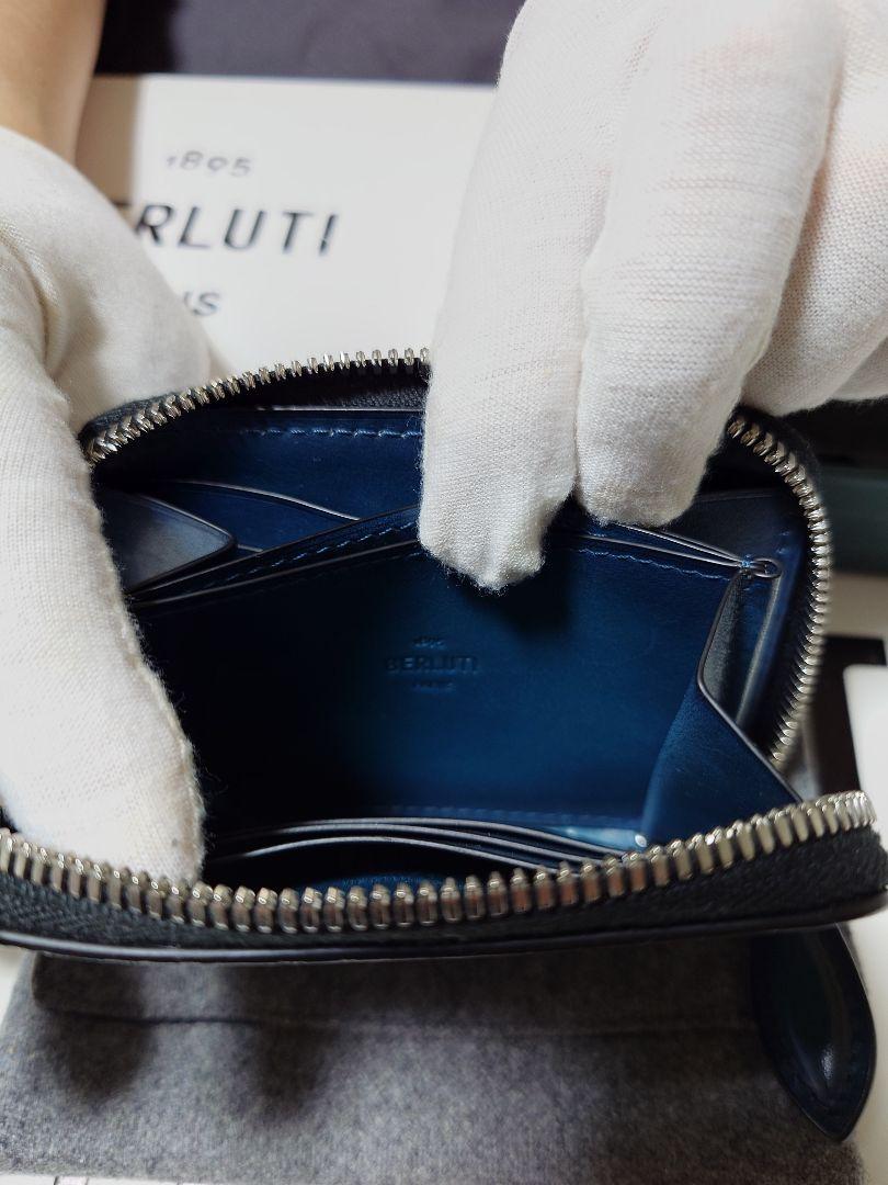 Berluti ベルルッティ　ワパスクリットレザー
