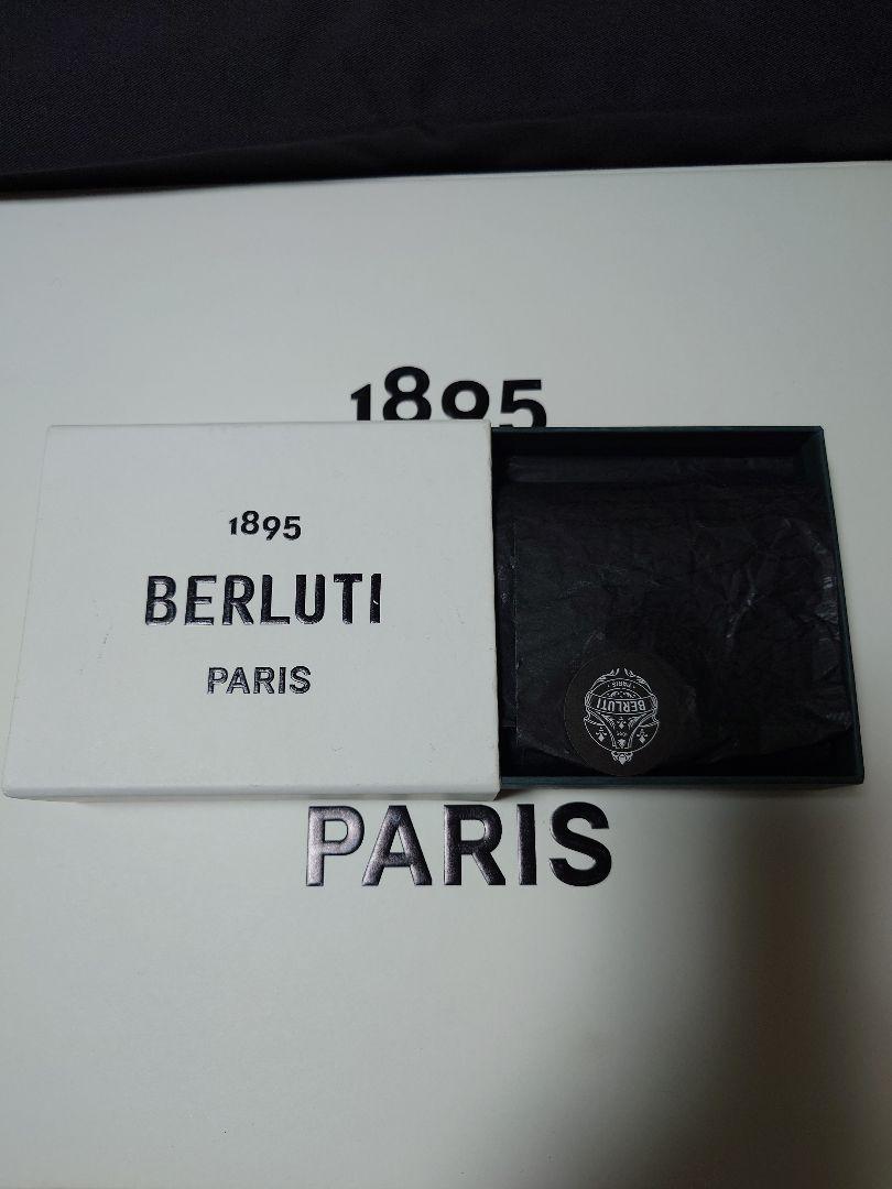 Berluti ベルルッティ　ワパスクリットレザー
