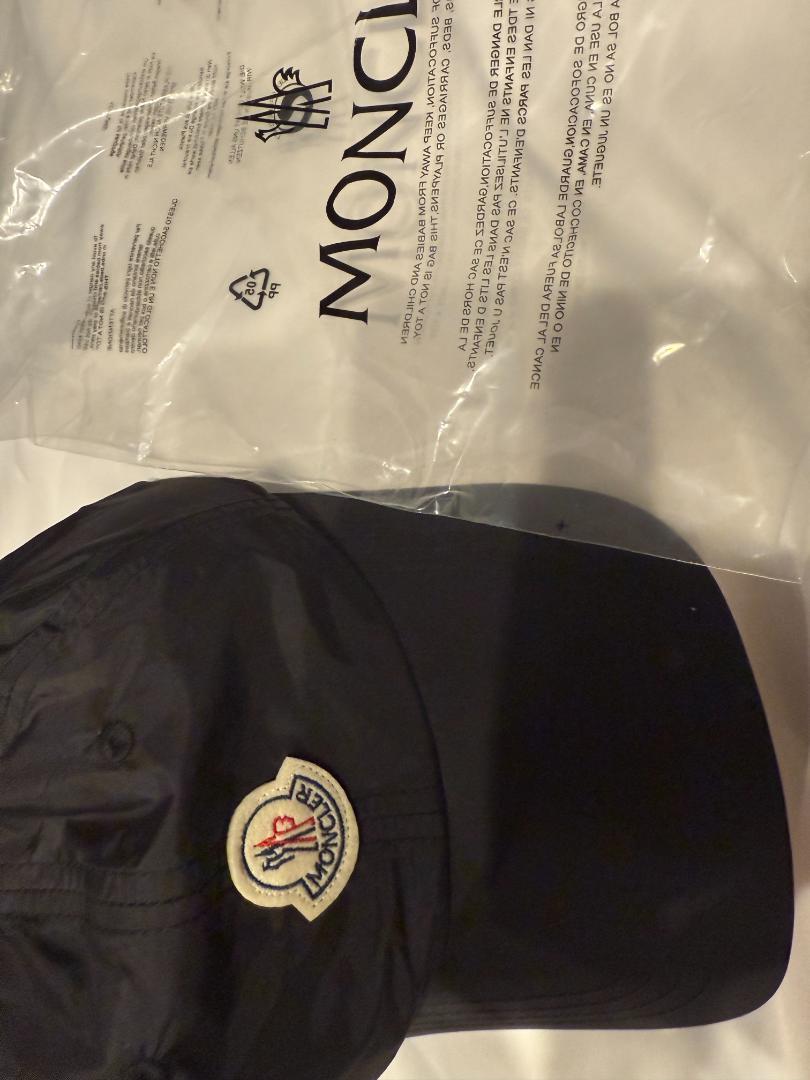 moncler モンクレール ベースボールキャップ ブラック
