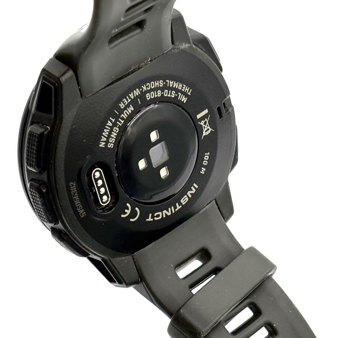 GARMIN INSTINCT
