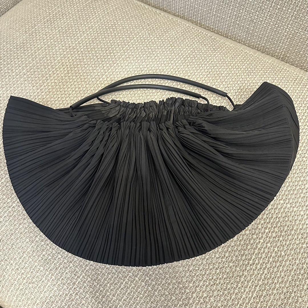 美品 ISSEY MIYAKE PLEATS PLEASE ハンドバッグ