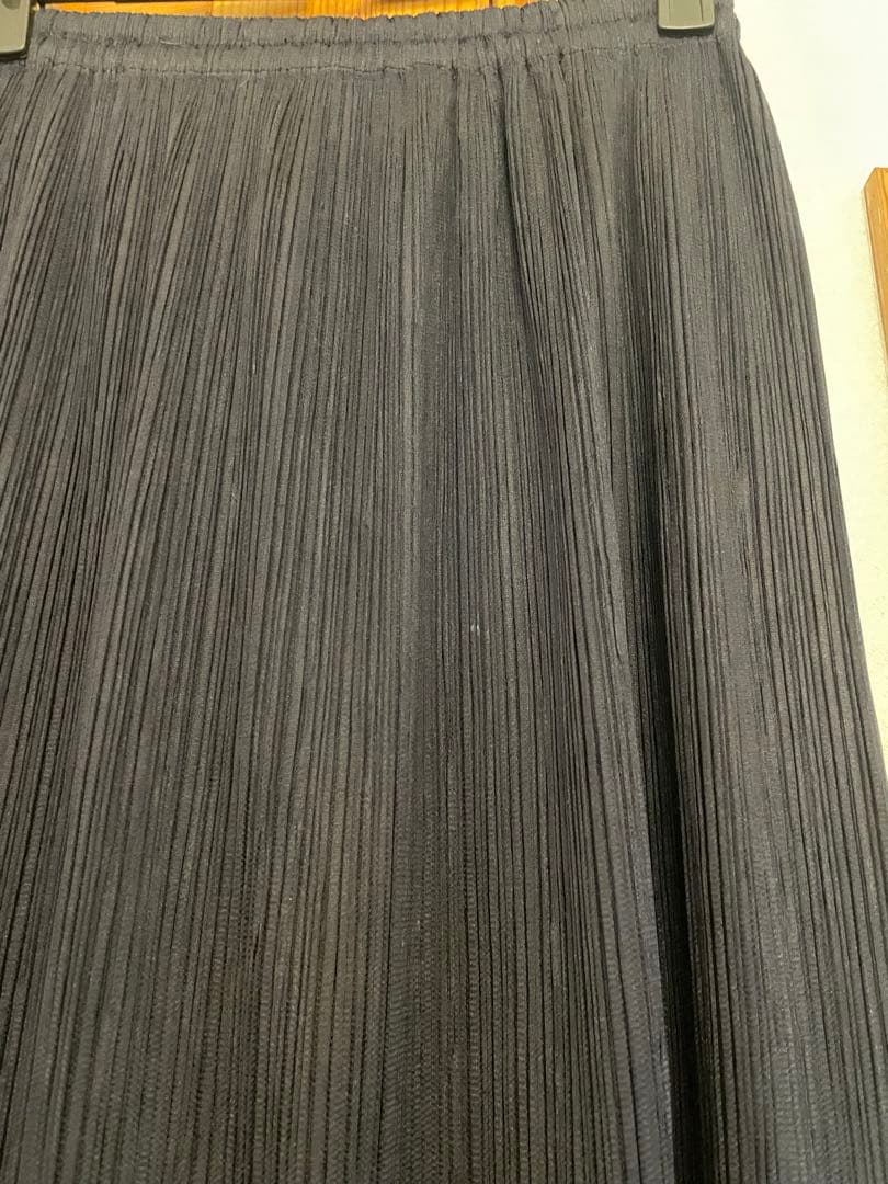 PLEATS PLEASE プリーツプリーズ ロングスカート ネイビー 3 PLEATS PLEASE プリーツプリーズ ロングスカート ネイビー 3