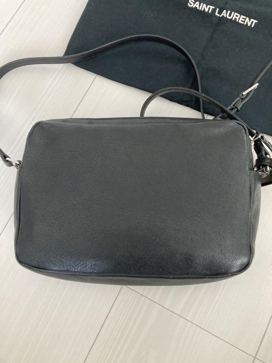 【SS25】ルー カメラバッグ Nikonとコラボした小さくてカメラの持ち運びもできるバッグ登場