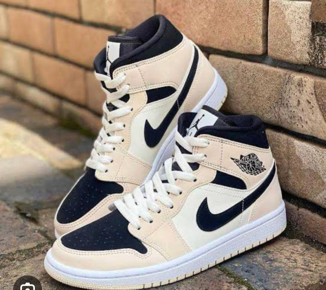 AIR JORDAN1Mid Barely Orange Light Viole