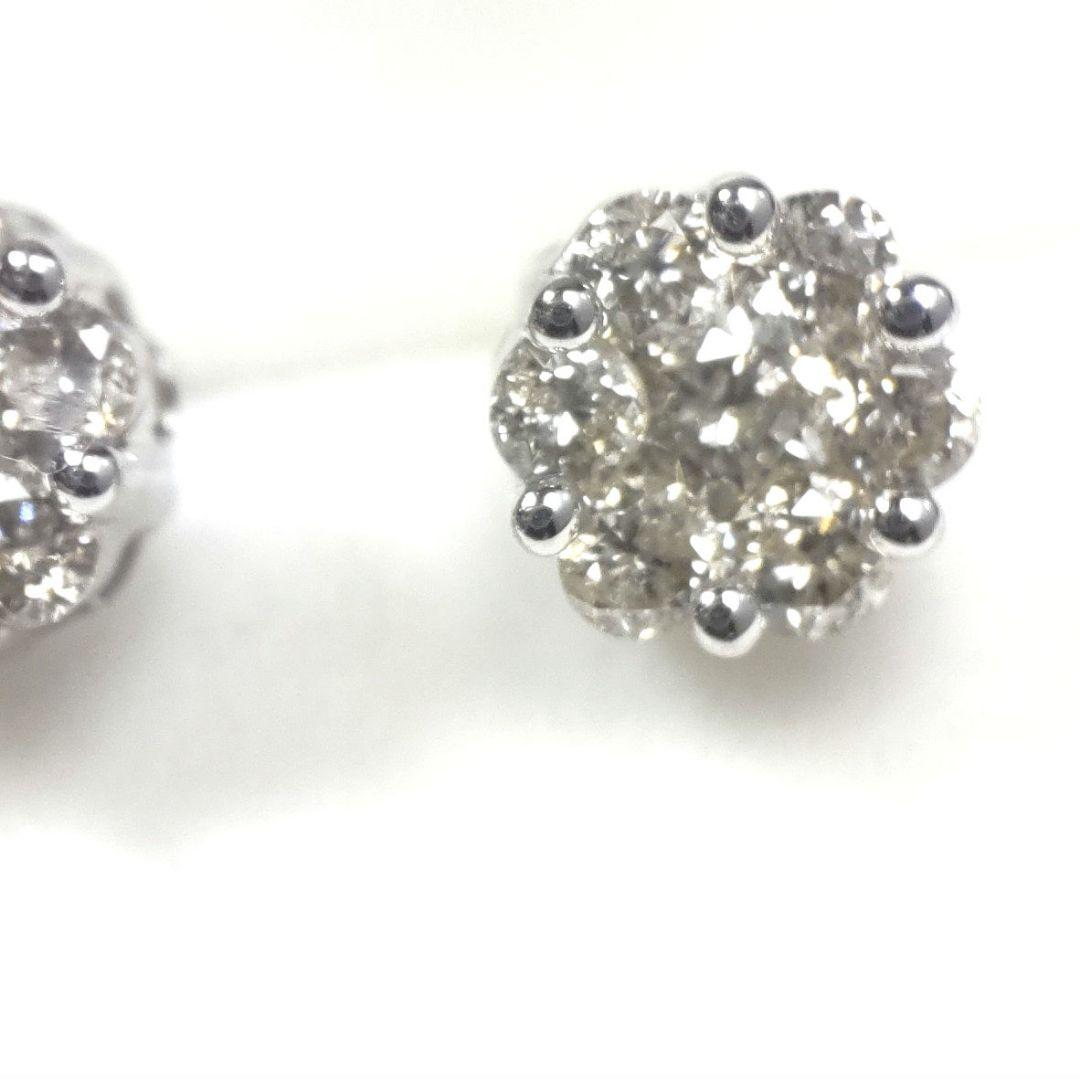 新品同様♡k18ホワイトゴールド♡フラワーダイヤ♡0.50カラット♡ピアス
