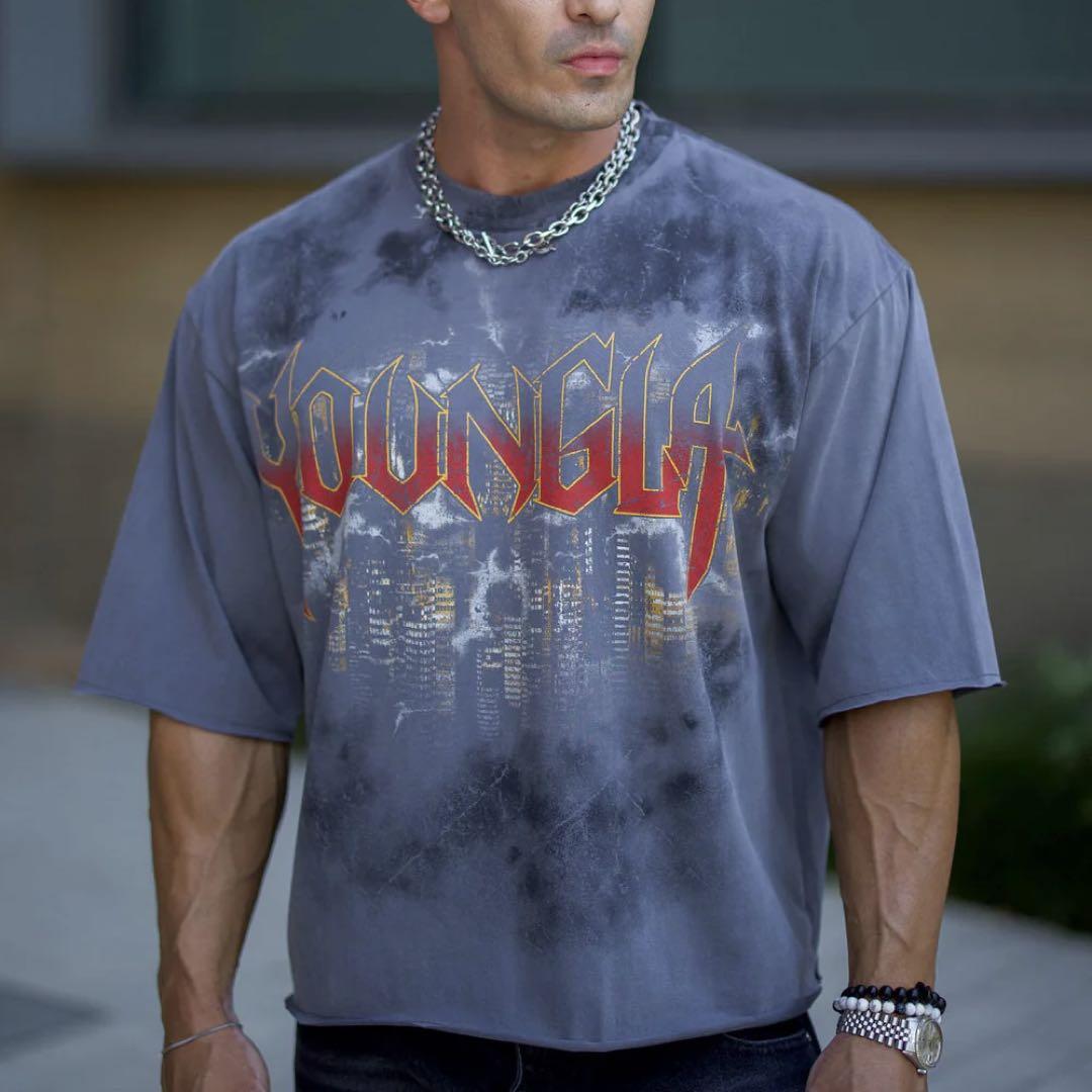 ヤングエルエー　ダークナイトTシャツ　グレー