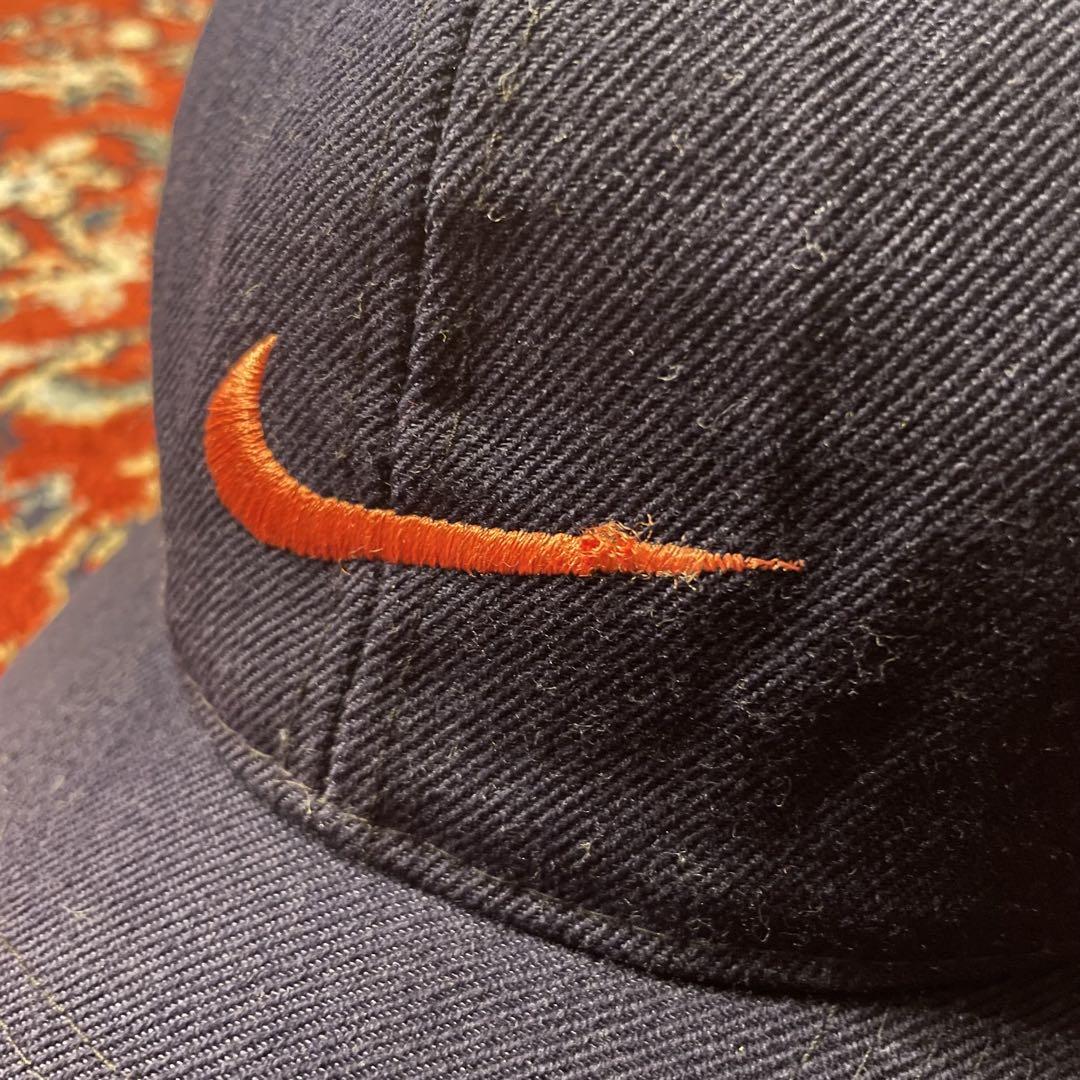 90s NIKE 刺繍スウッシュ　台湾製　ネイビー　キャップ　バックロゴ