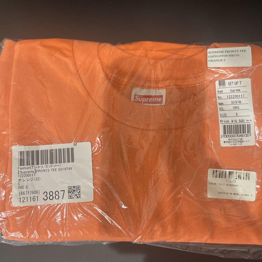 【新品】supreme 16500円　シュプリーム　半袖Tシャツ　メンズSサイズ