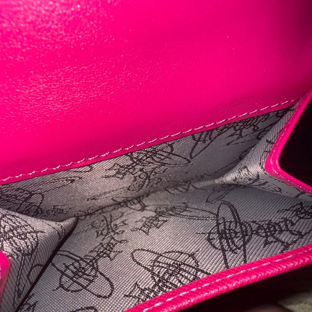 ヴィヴィアン 2つ折り財布 ヴィヴィアン 2つ折り財布