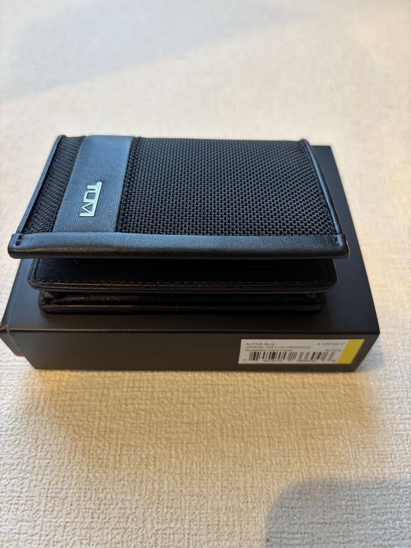 Tumi カードケース