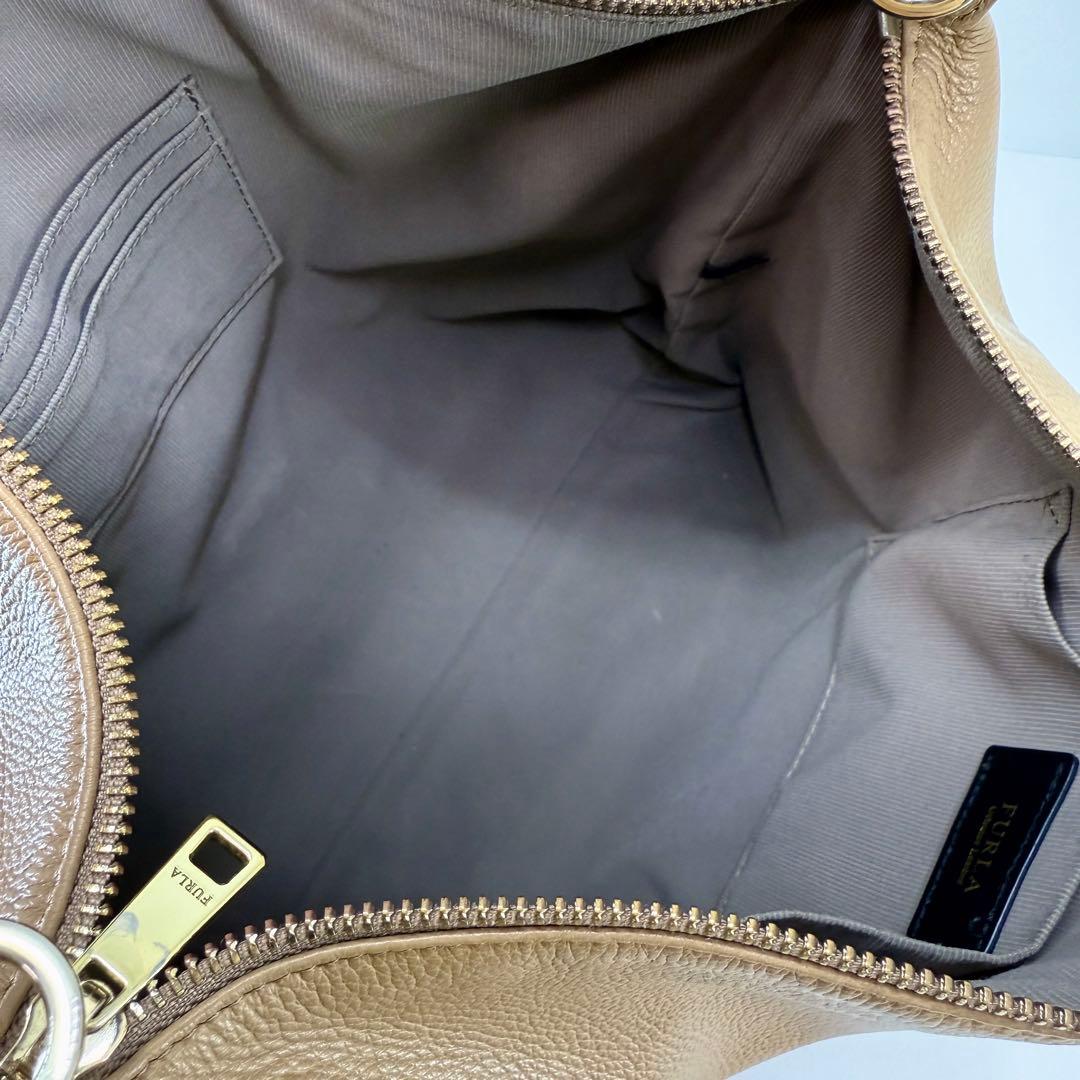 美品　フルラ　FURLA 2way オールレザー　ワンショルダーバッグ　534