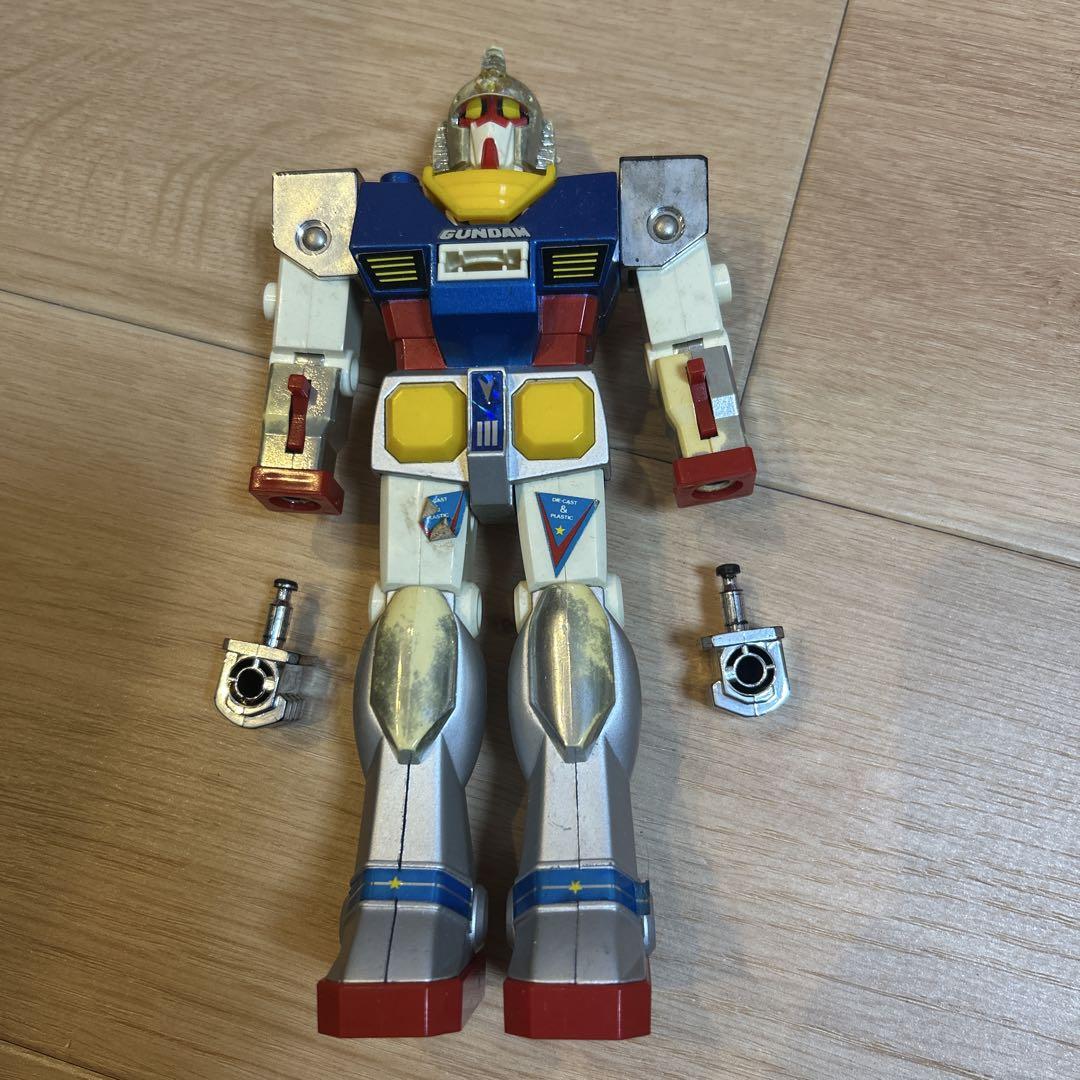 クローバー　ダイカスト　ガンダム
