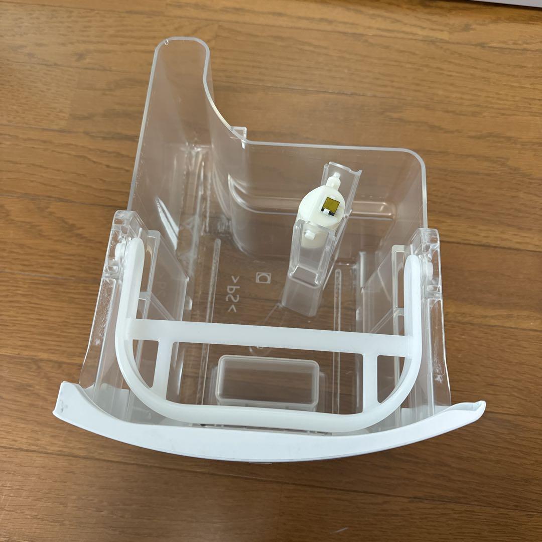 訳あり　パナソニック　衣類乾燥除湿機 F-YHVX120-W