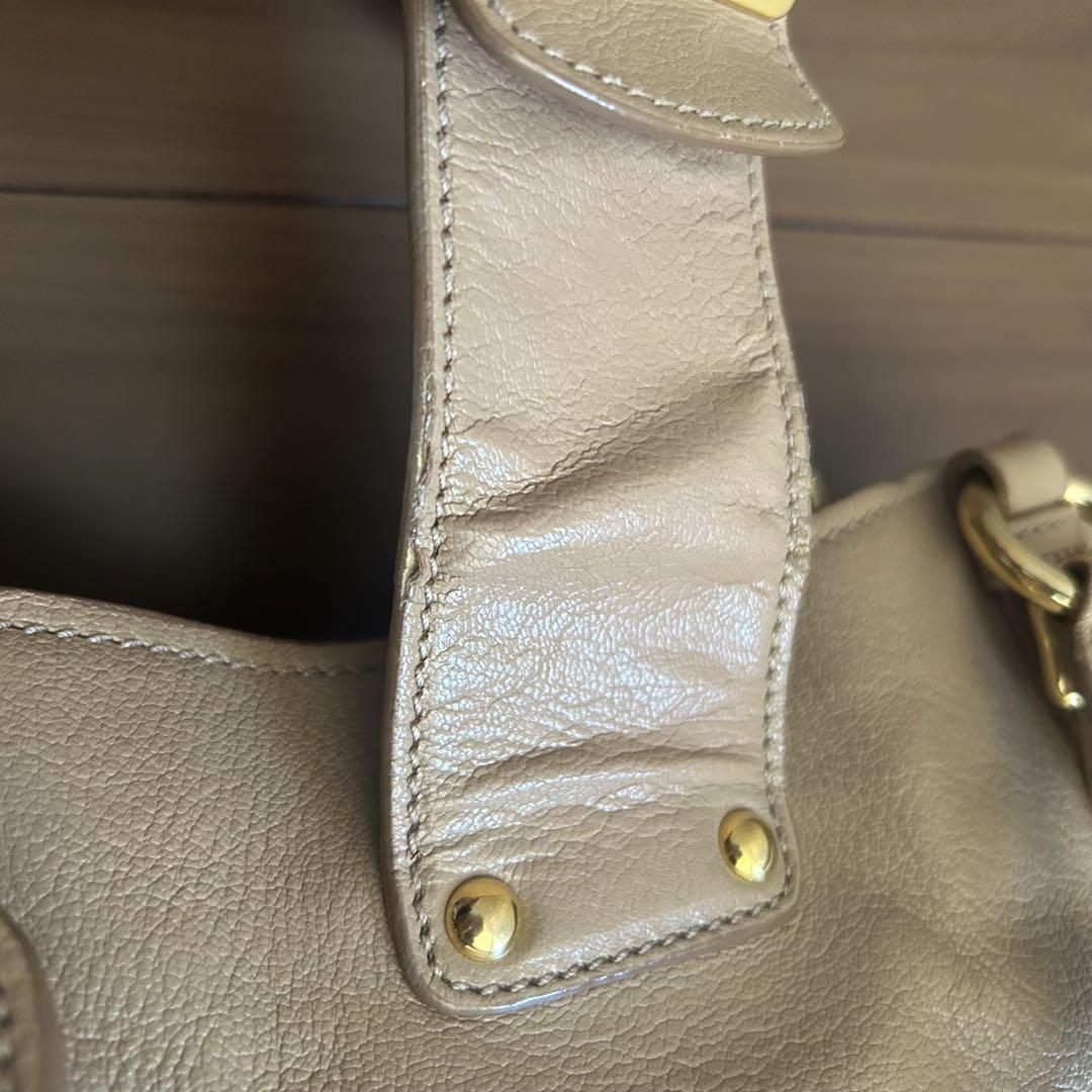 miumiu ハンドバッグ　ショルダーバッグ　ベージュ　キャメル　2way
