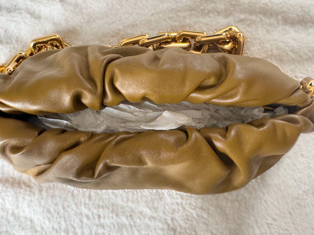 【美品・6月末まで】BOTTEGA VENETA ザチェーンポーチ
