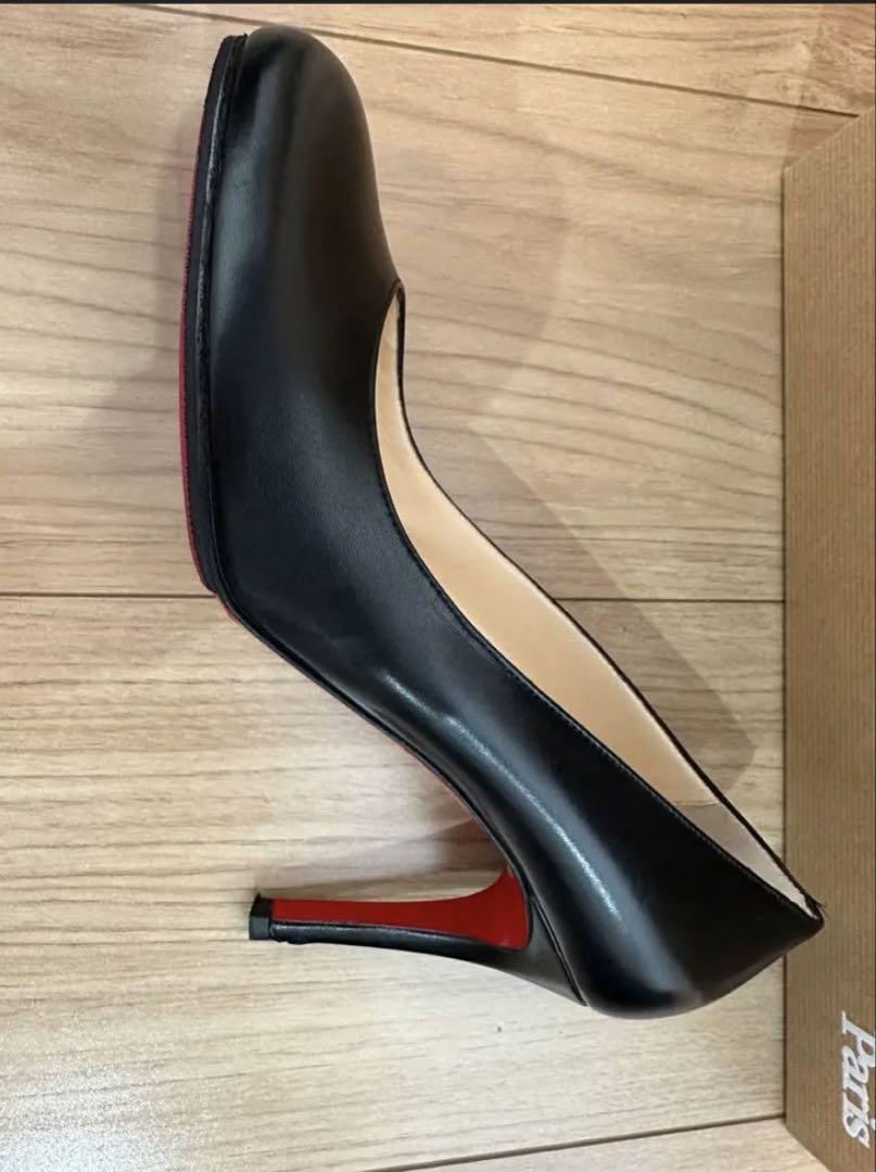 【美品】クリスチャンルブタン　レザーパンプス　ブラックハイヒール 23.5