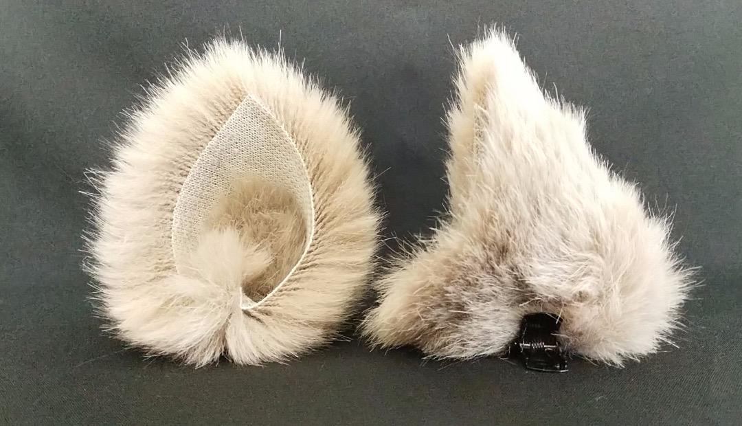 【 ベージュネコミミ 】ヘアピンねこみみ◆茶色ねこ耳◆頭の髪に着けられる猫耳