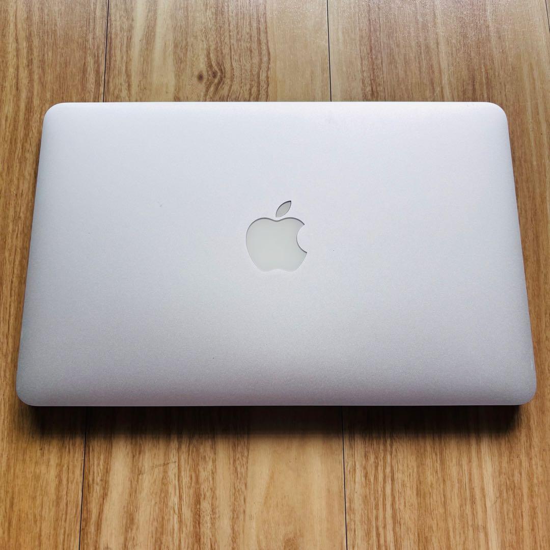 Apple MacBook Air 11 2012年