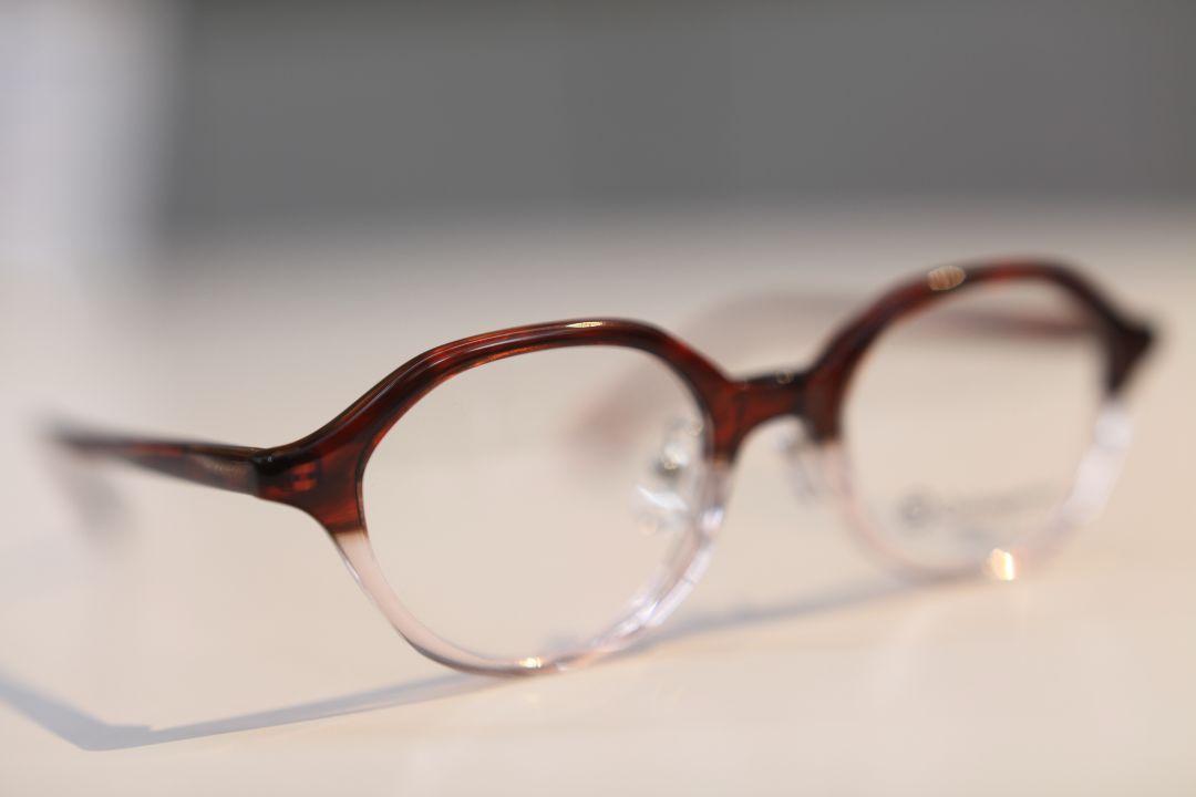 Onimegane オニメガネ強度近視お顔の小さい方用