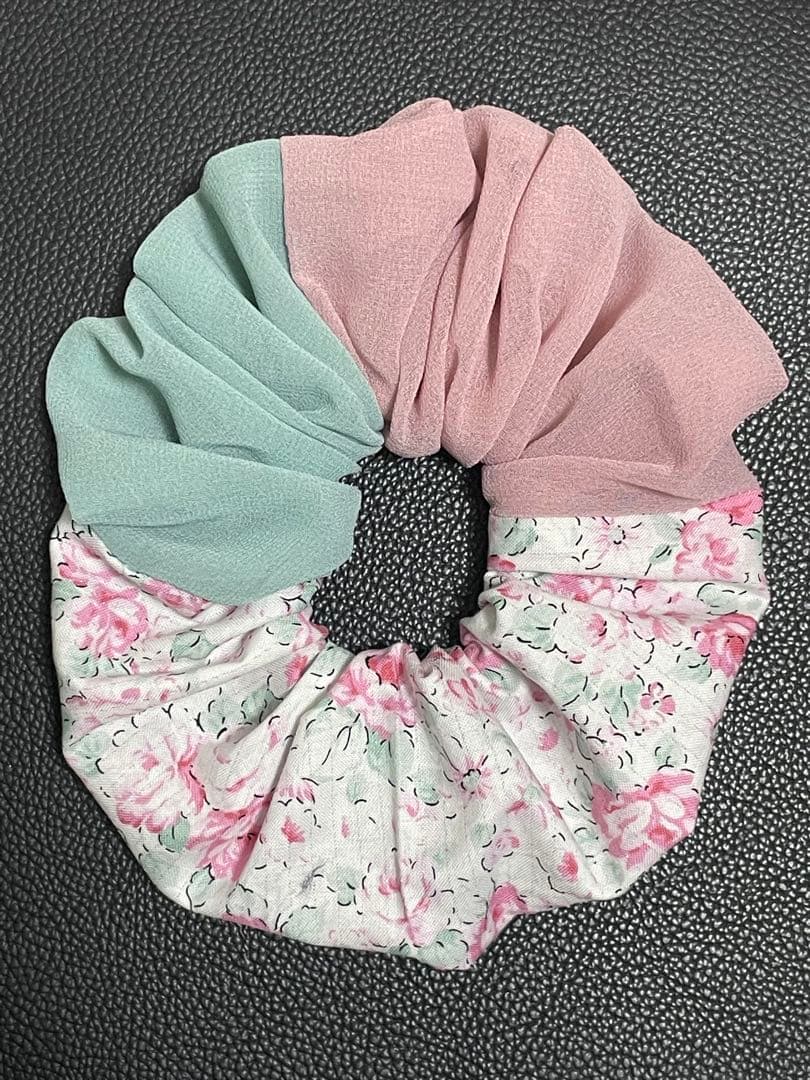 たかりん様専用シュシュ