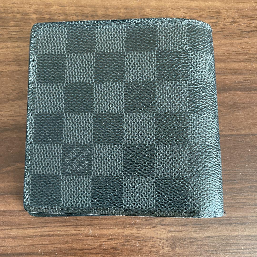 ルイヴィトン　ダミエグラフィック二つ折財布