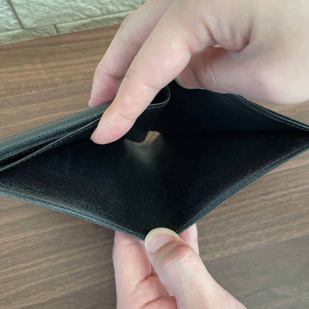 ルイヴィトン　ダミエグラフィック二つ折財布