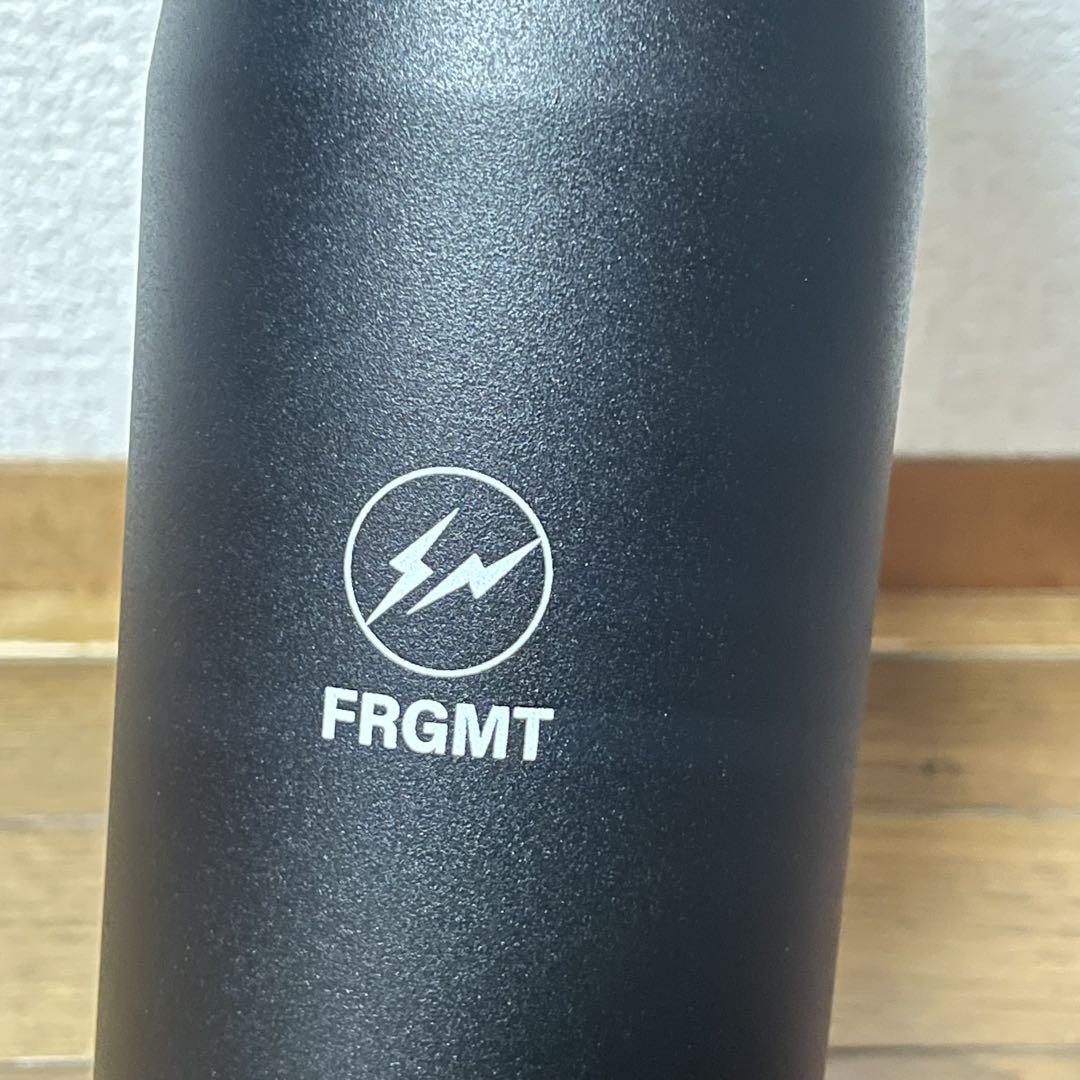 スタバ×藤原ヒロシ氏「FRAGMENT ハンドルリッドステンレスボトル