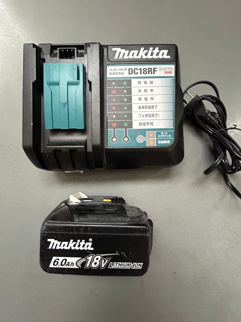 マキタ　充電器　DC18RS makita