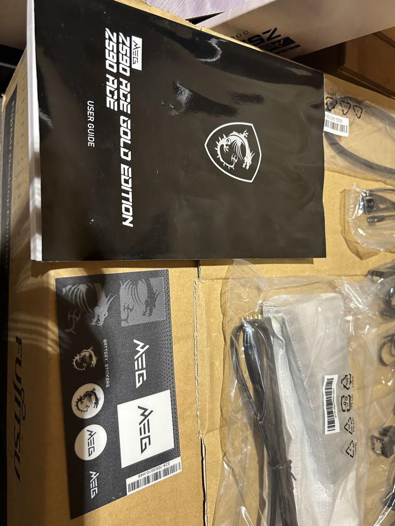 マザーボード MSI MEG Z590 ACE GOLD EDITION