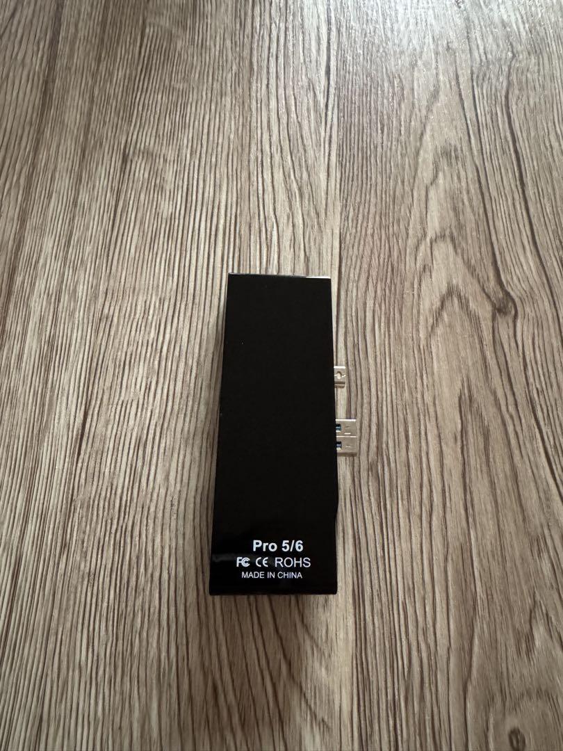 Pro 5/6 USB電源アダプター 黒