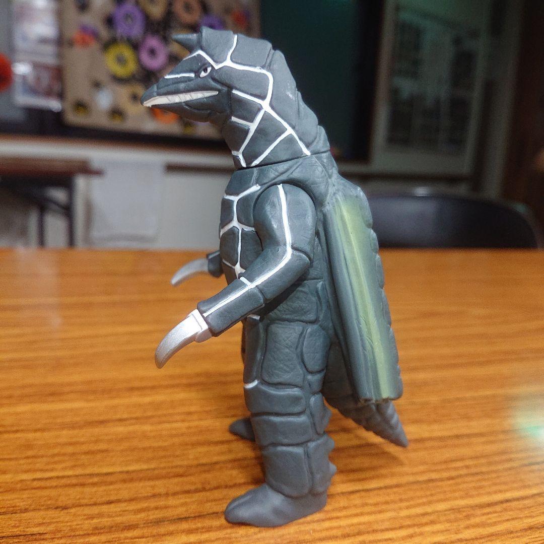 ウルトラ怪獣 ドラコ 再生 ソフビ 絶版 2003年製 可愛らしく
