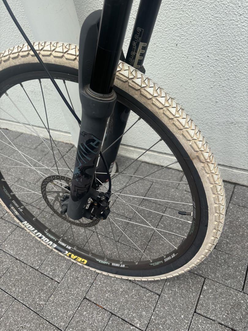 ブリヂストンANCHOR マウンテンバイク カーボンMTB 多摩地区引取り限定 ブリヂストンANCHOR マウンテンバイク カーボンMTB 多摩地区引