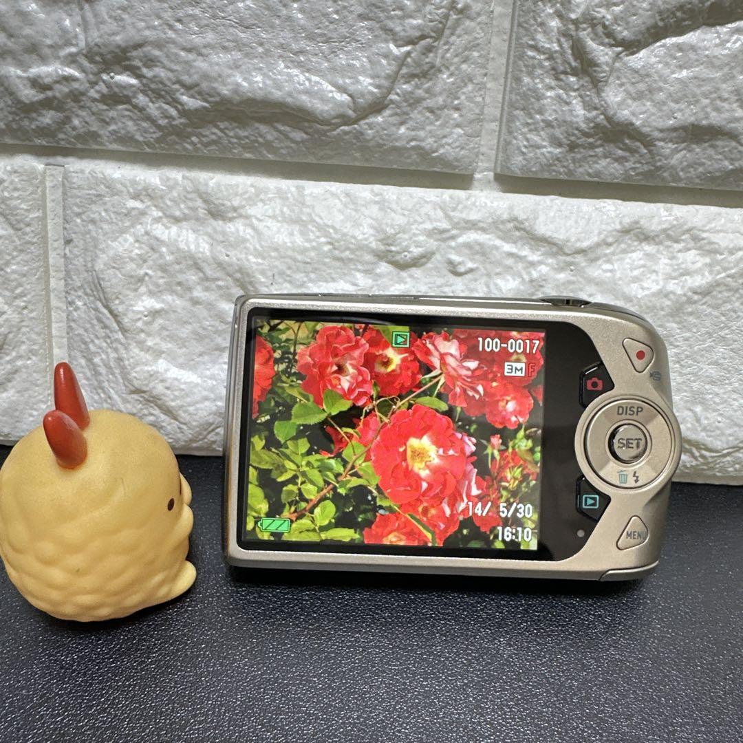 美品　カシオCASIO EXILIM EX-Z2300 ゴールド　動作品