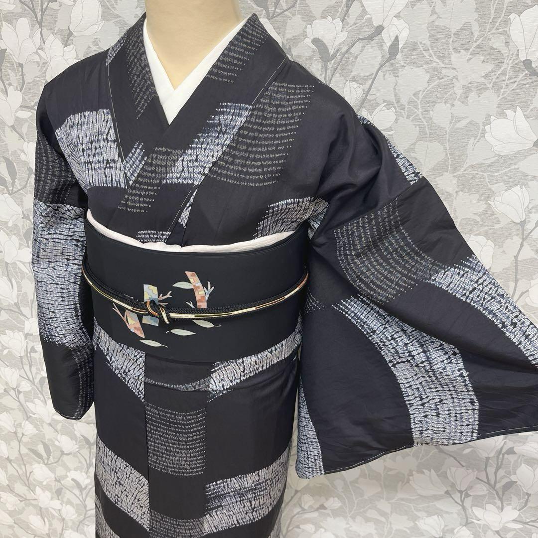 正絹 本場大島紬 絞り染め 幅広(未使用品)【三越】