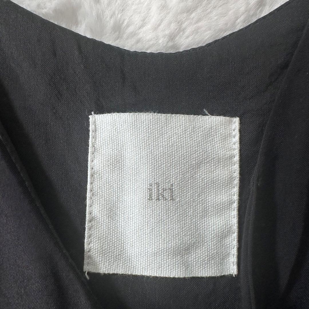 iki イキ　オールインワン　シルク　フリーサイズ　ブラック　サロペット