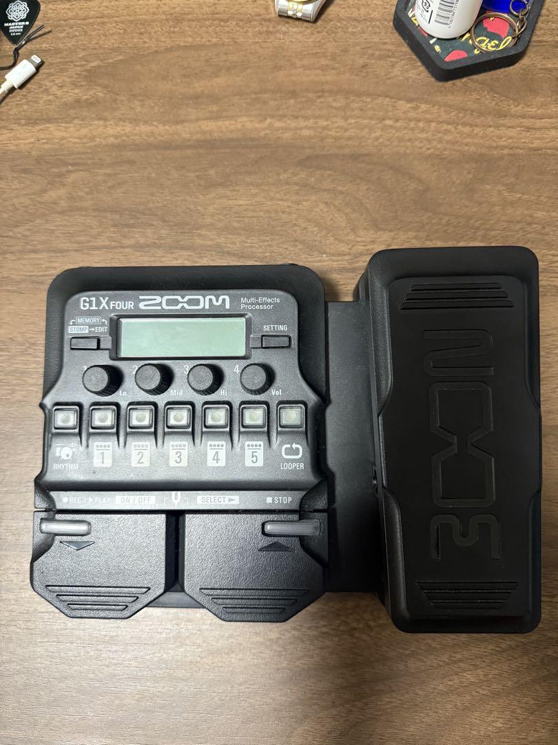 ZOOM G1X FOUR マルチエフェクター