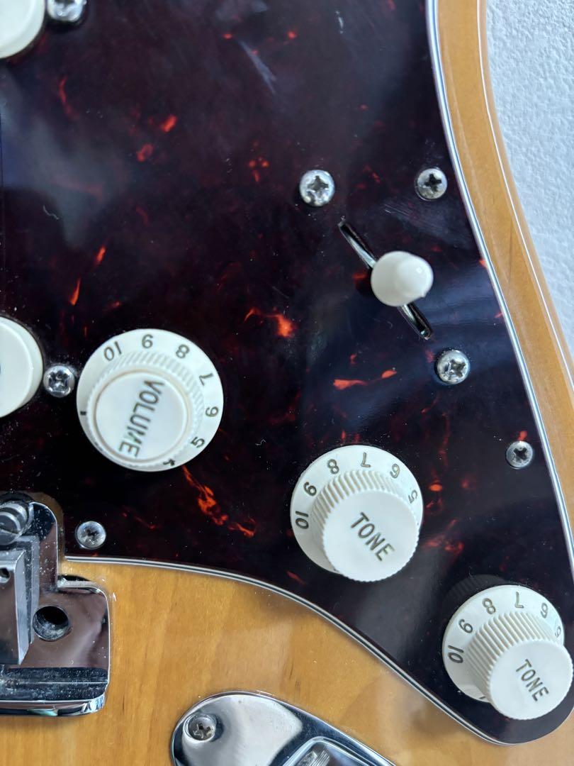 Fender USA American Deluxe ストラト2003年製