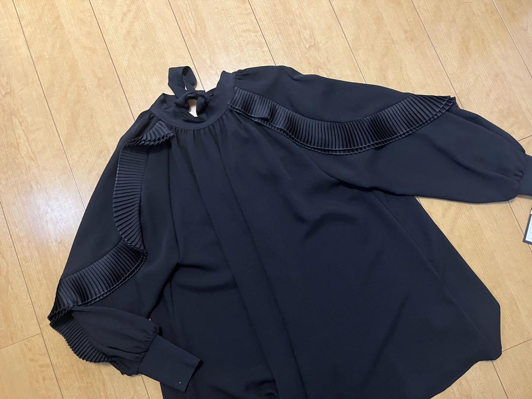 今期新品　ヤマダヤAgaプリーツフリルブラウス　プリーツカットソー　バックリボン